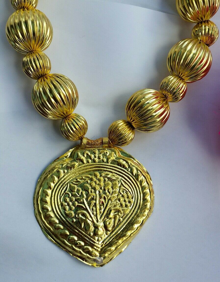 Punjabi Folk Cultural Bhangra Gidha Kaintha Pendant Pink thread necklace M12