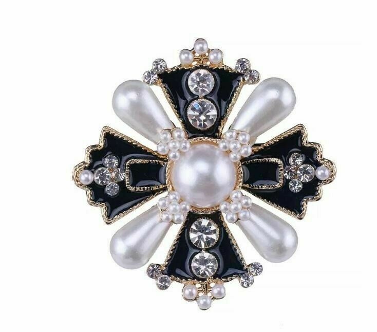 Stunning vintage look gold plated king cross celebrity brooch broach pin b49q