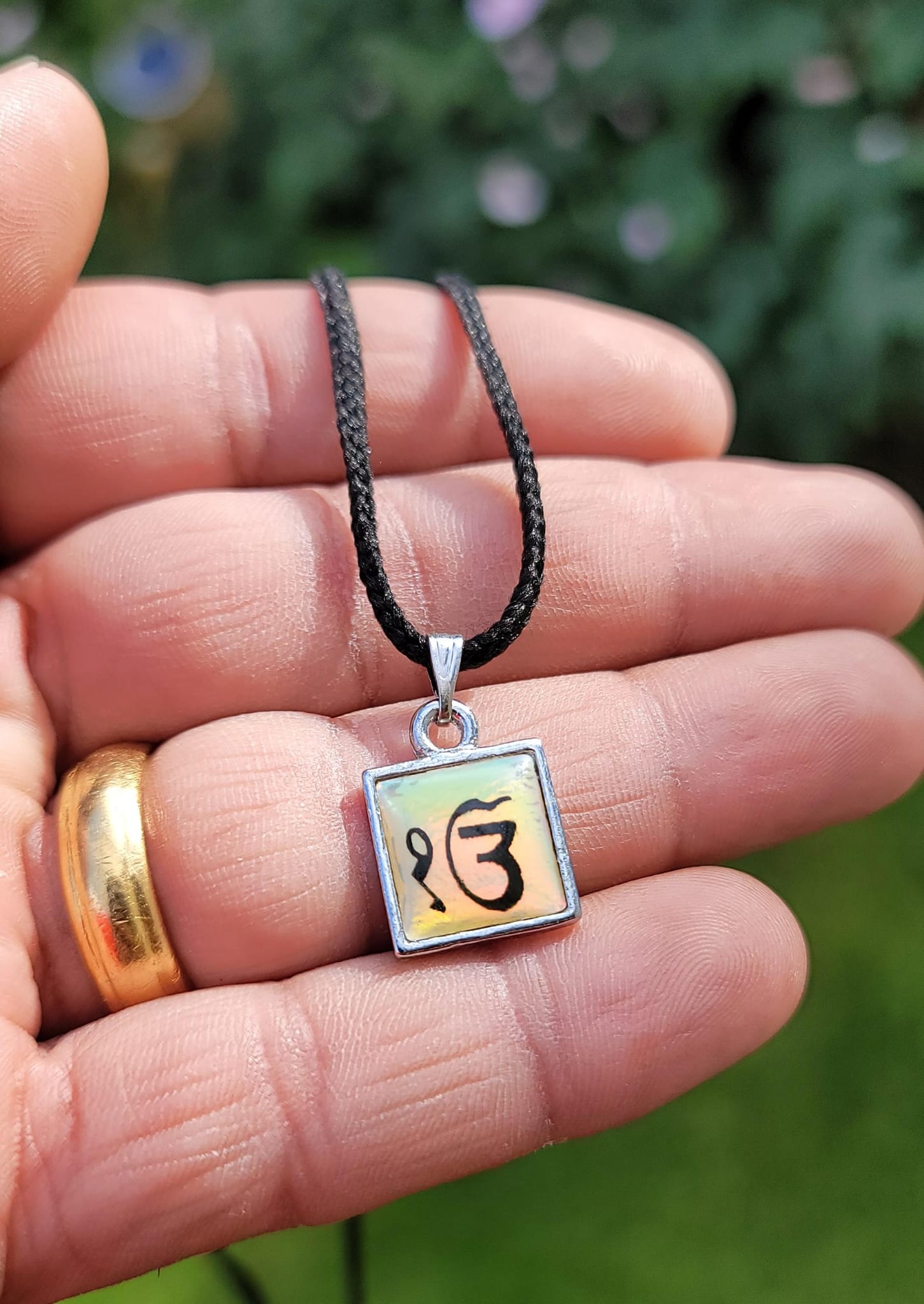 Small Ek Onkar Pendant Punjabi Sikh Singh Silver Tone Eik Square Necklace LL31R