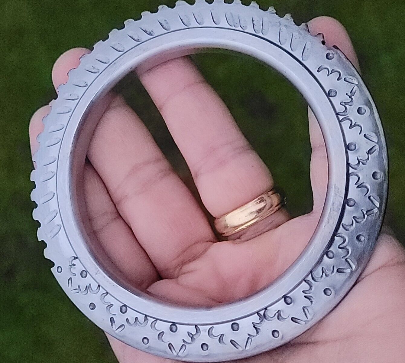Sarbloh Toothing Edge Chakri Kara Floral Engraved Heavy Kada Sikh Khalsa Bangle Pure Iron OG4 New