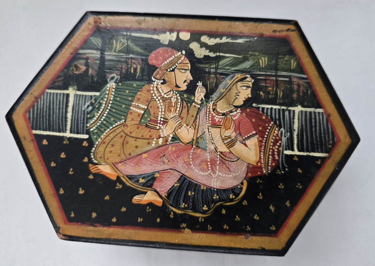 Vintage Mughal Miniature Hand Painted Wooden Akbar Anarkali Trinket Box Jewelry